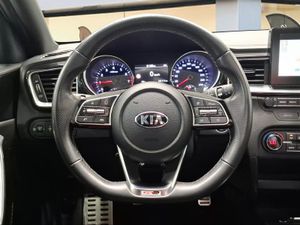 Kia ProCeed 1.4 T-GDi 103kW (140CV) GT Line  - Foto 15