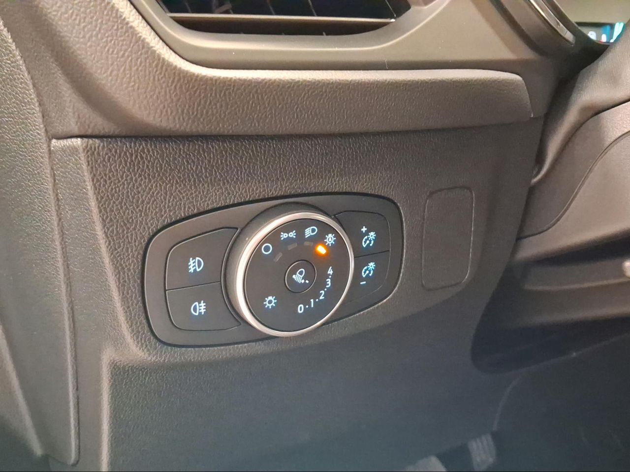 Ford Focus 1.5 Ecoblue 88kW Active  - Foto 25
