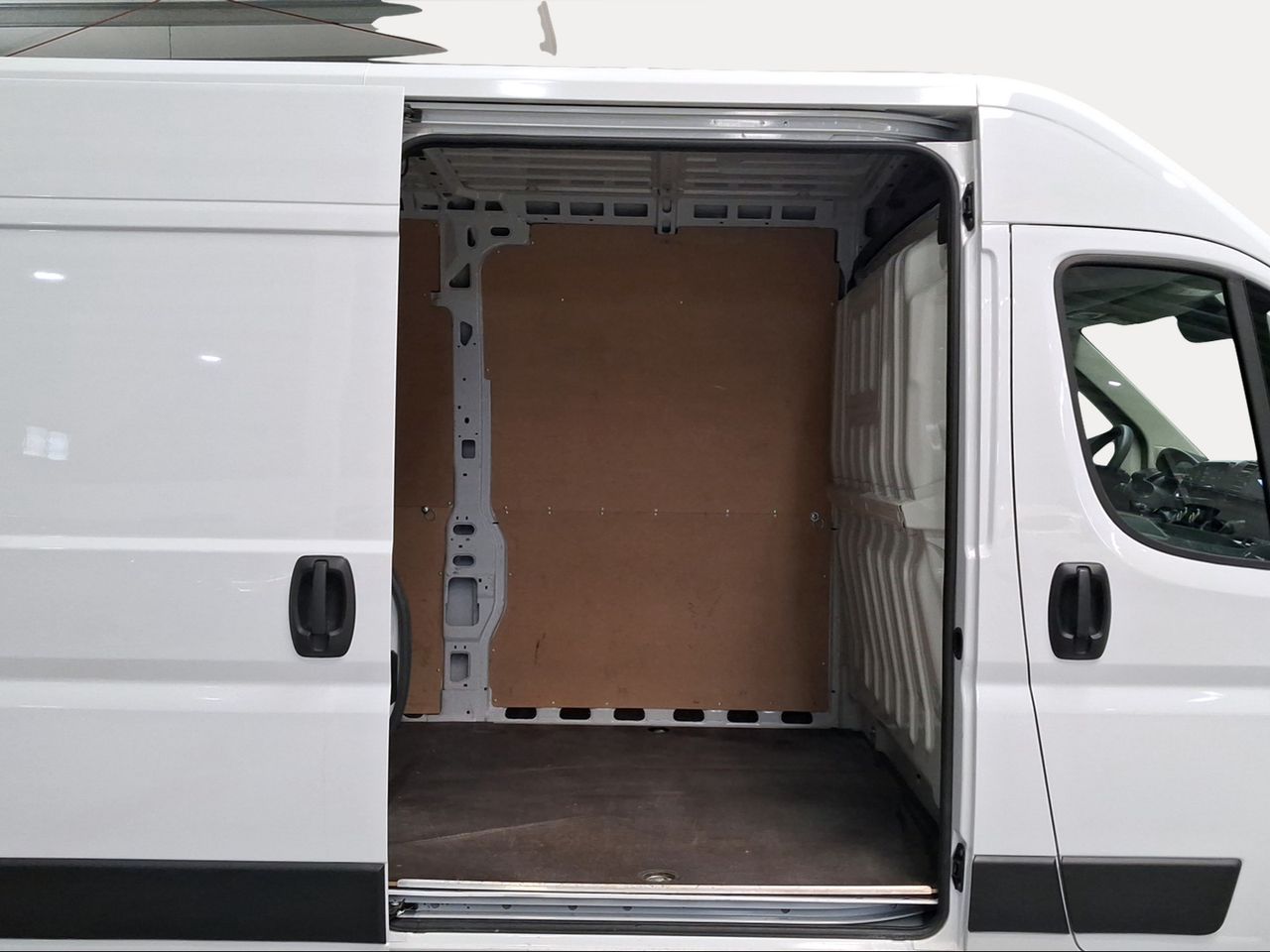 Toyota Proace Max Van GX L2H2 3.5 2.2D 140CV 6MT  - Foto 8