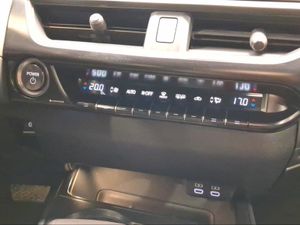 Lexus UX 2.0 250h Premium  - Foto 16