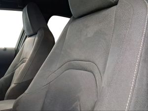 Lexus UX 2.0 250h Premium  - Foto 18