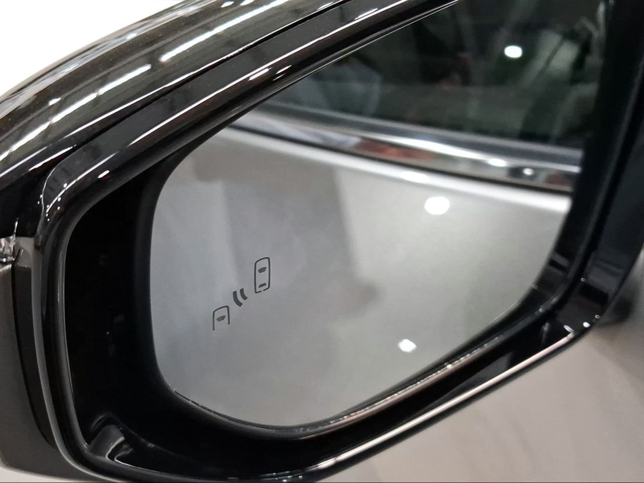 Lexus UX 2.0 250h Premium  - Foto 20