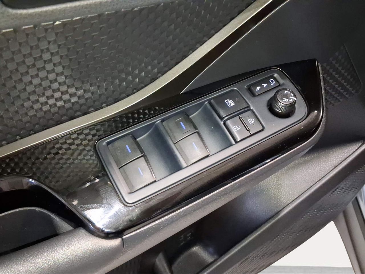 Toyota C-HR 1.8 125H Advance Plus Connect  - Foto 22