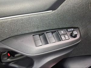 Toyota Yaris 1.5 120H Style  - Foto 23