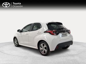 Toyota Yaris 1.5 120H Active Plus  - Foto 3