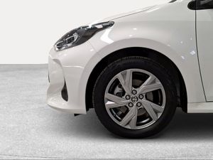 Toyota Yaris 1.5 120H Active Plus  - Foto 17