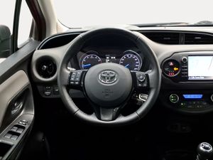 Toyota Yaris 1.5 110 Active  - Foto 10