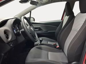 Toyota Yaris 1.5 110 Active  - Foto 13