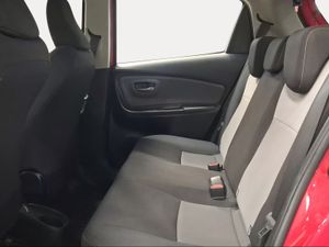 Toyota Yaris 1.5 110 Active  - Foto 12