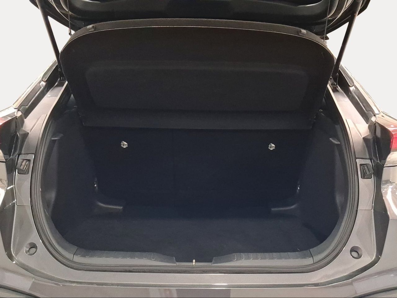Toyota C-HR 1.8 Advance Hybrid 140  - Foto 11
