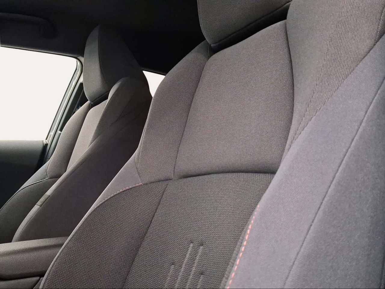 Toyota C-HR 1.8 Advance Hybrid 140  - Foto 23