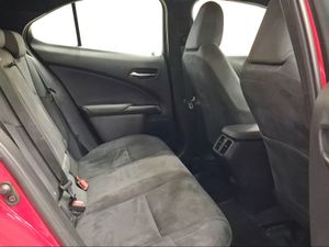 Lexus UX 2.0 250h Business  - Foto 8