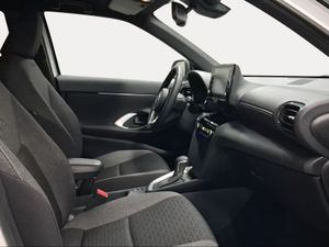 Toyota Yaris Cross 1.5 120H Active Tech  - Foto 7