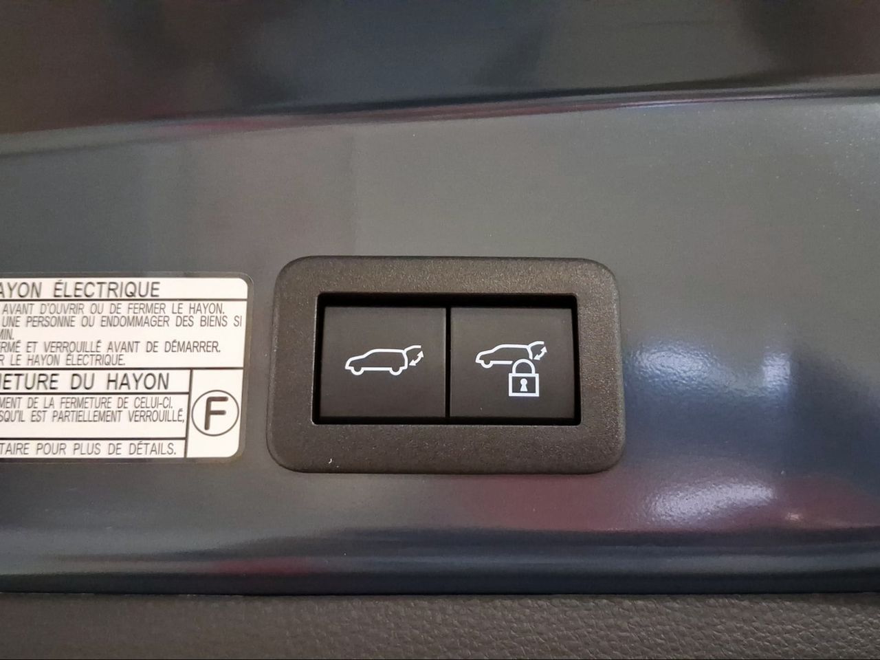 Toyota Corolla Cross Style Hybrid 200  - Foto 26