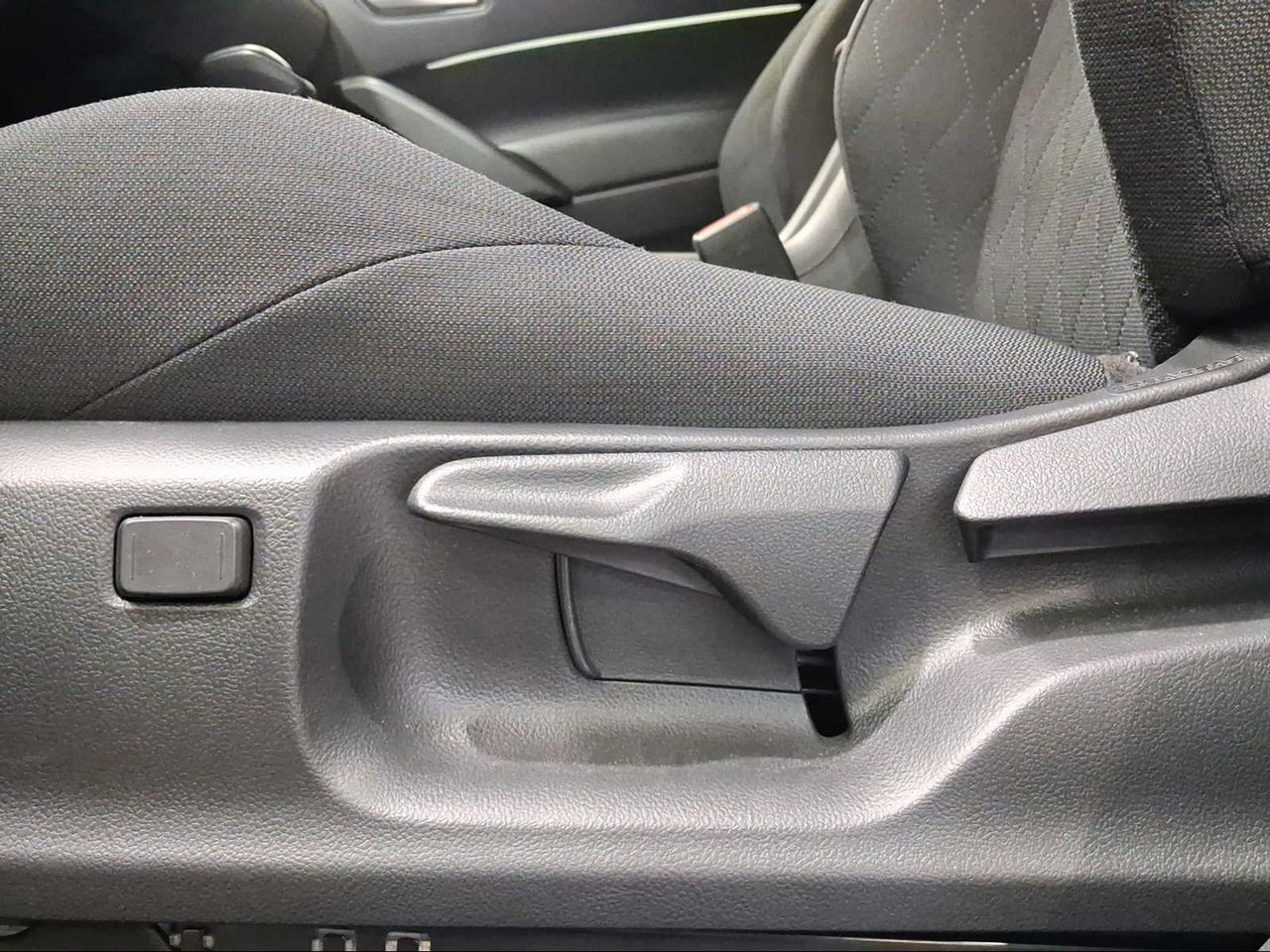 Toyota Corolla Cross Style Hybrid 200  - Foto 24
