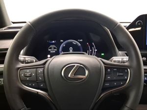 Lexus UX 2.0 300h UX Plus  - Foto 16