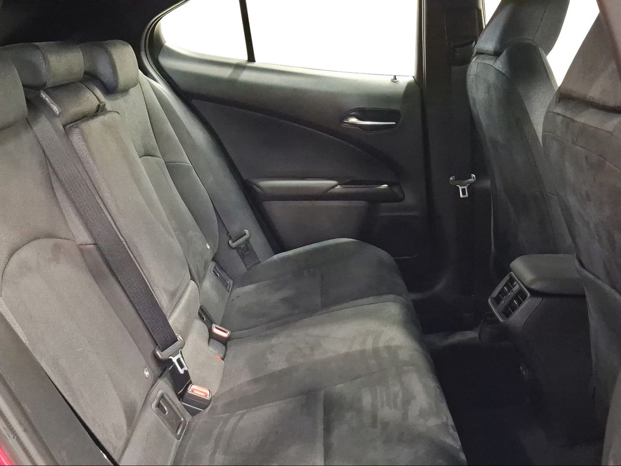 Lexus UX 2.0 300h UX Plus  - Foto 8