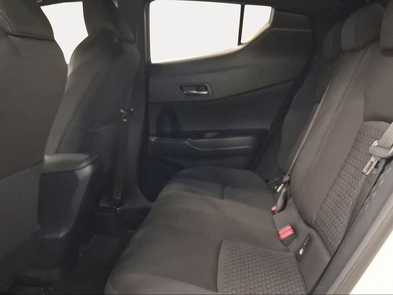 Toyota C-HR 1.8 125H Advance  - Foto 12