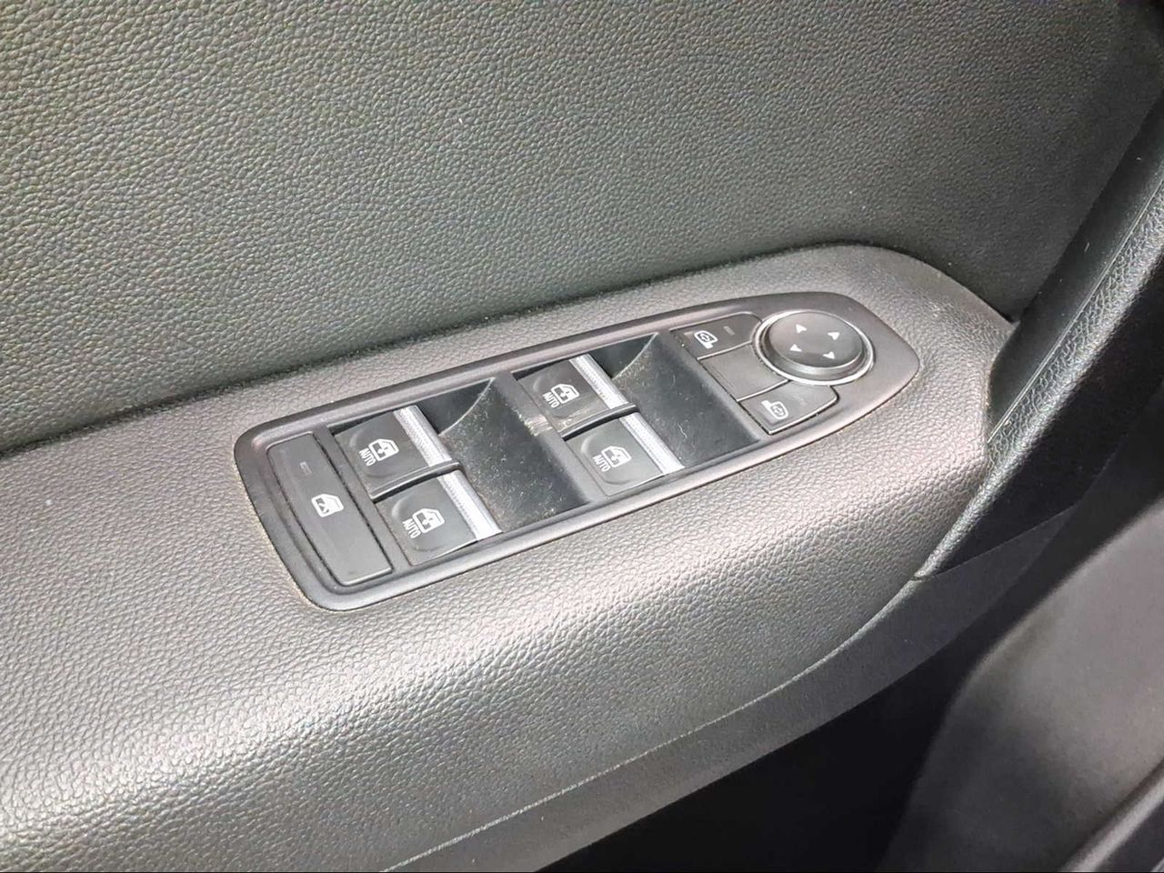Renault Captur Zen TCe 90  - Foto 17