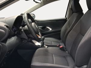 Toyota Yaris 1.5 125 S-Edition  - Foto 13
