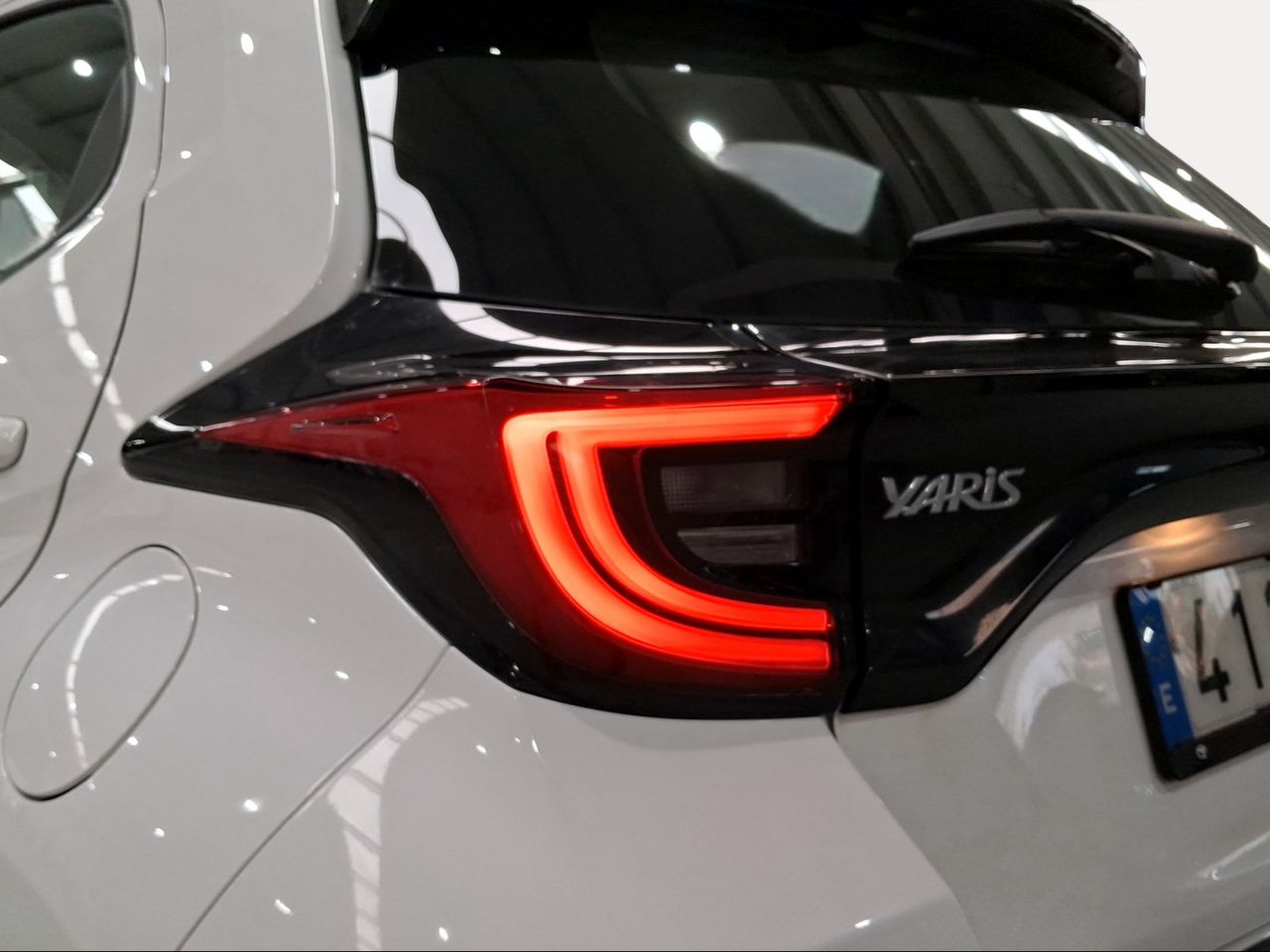 Toyota Yaris 1.5 125 S-Edition  - Foto 21