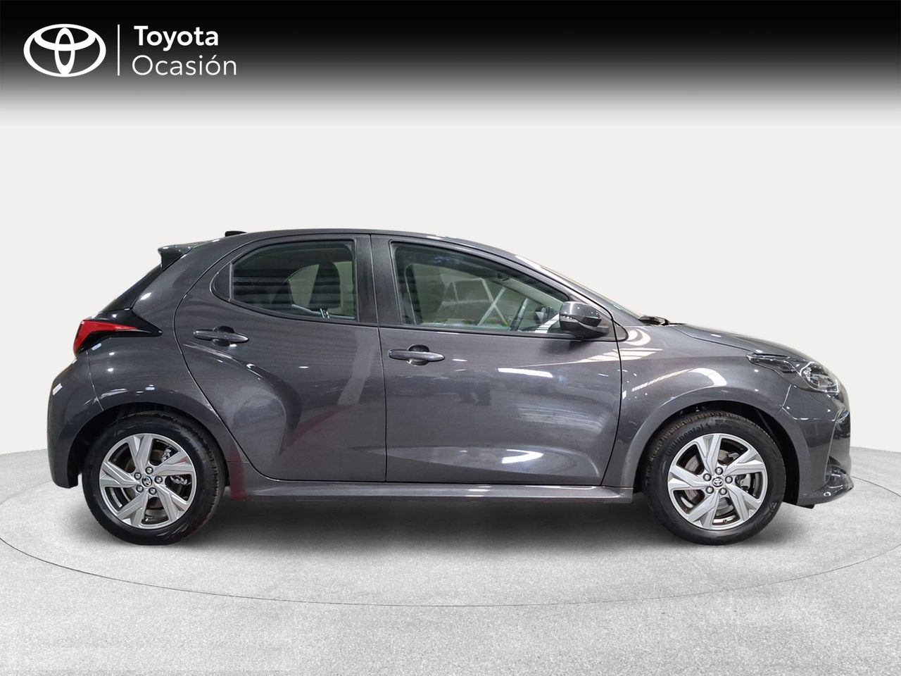Toyota Yaris 1.5 120H Active Plus  - Foto 18