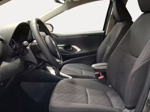 Toyota Yaris 1.5 120H Active Plus  - Foto 13