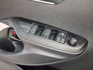 Toyota Yaris 1.5 120H Active Plus  - Foto 23