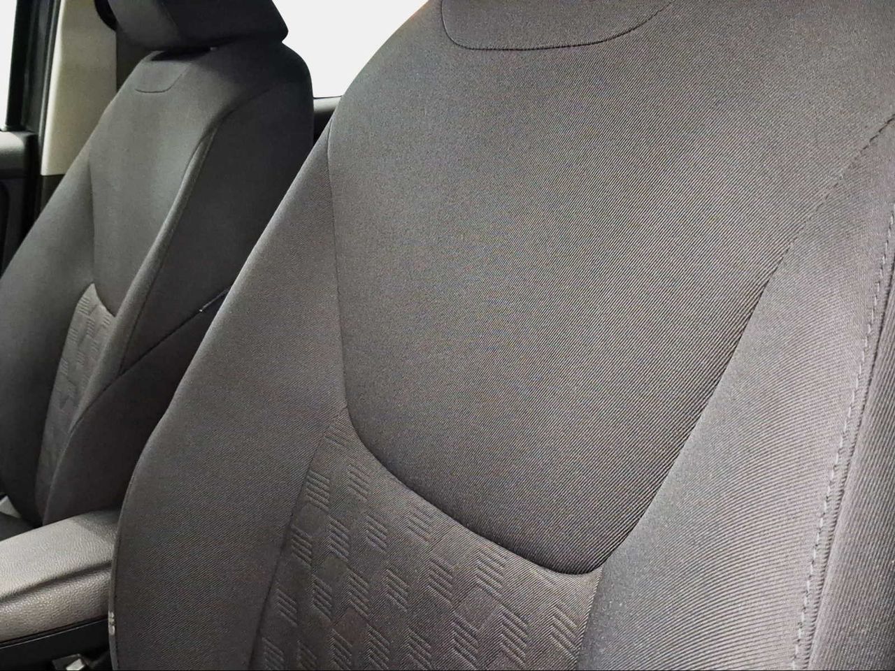 Toyota Yaris 1.5 120H Active Plus  - Foto 22