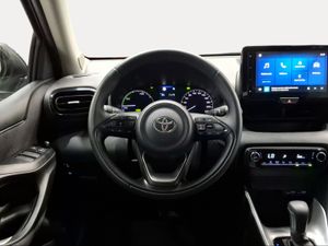 Toyota Yaris 1.5 120H Active Plus  - Foto 10