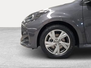 Toyota Yaris 1.5 120H Active Plus  - Foto 17