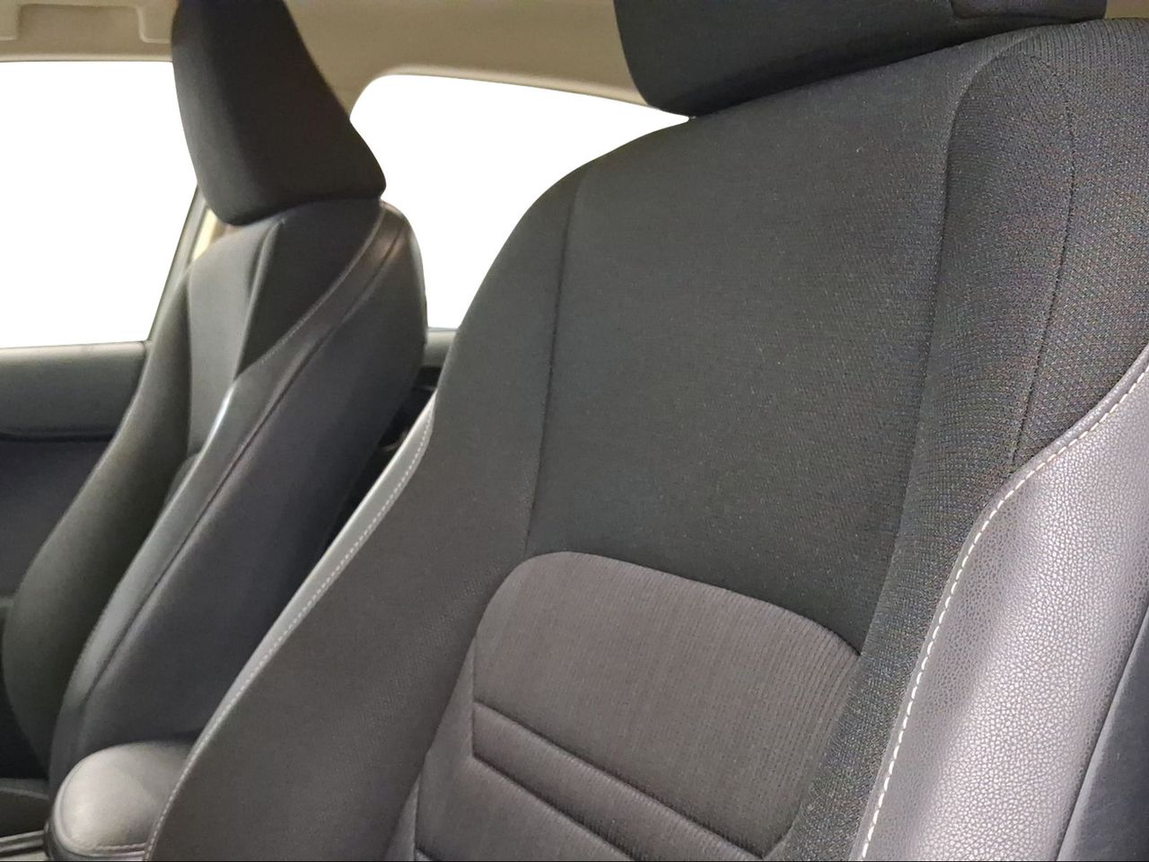 Lexus NX 2.5 300h Business Navigation 2WD  - Foto 16