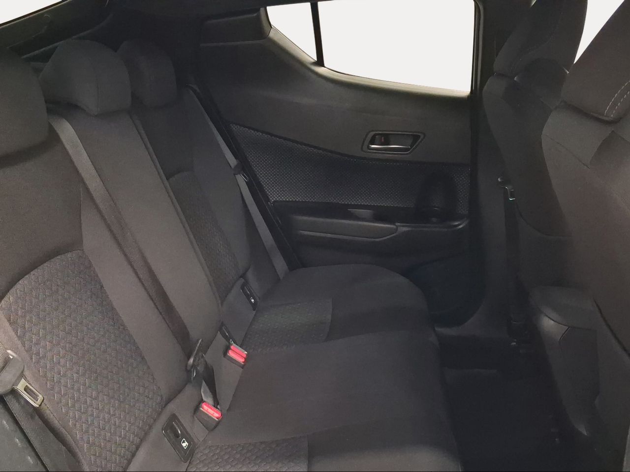 Toyota C-HR 1.8 125H Advance  - Foto 8