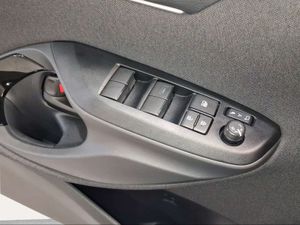 Toyota Yaris Cross 1.5 130H Active Plus  - Foto 22