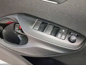 Toyota Yaris Cross 1.5 120H Active Plus  - Foto 24