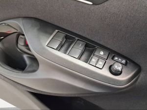 Toyota Yaris Cross 1.5 120H Active Plus  - Foto 23