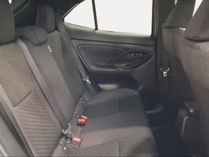 Toyota Yaris Cross 1.5 120H Active Plus  - Foto 8
