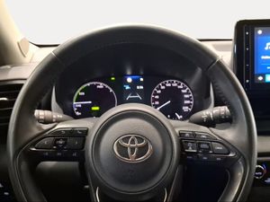 Toyota Yaris 1.5 120H Active Plus  - Foto 14