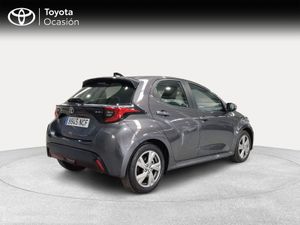 Toyota Yaris 1.5 120H Active Plus  - Foto 19