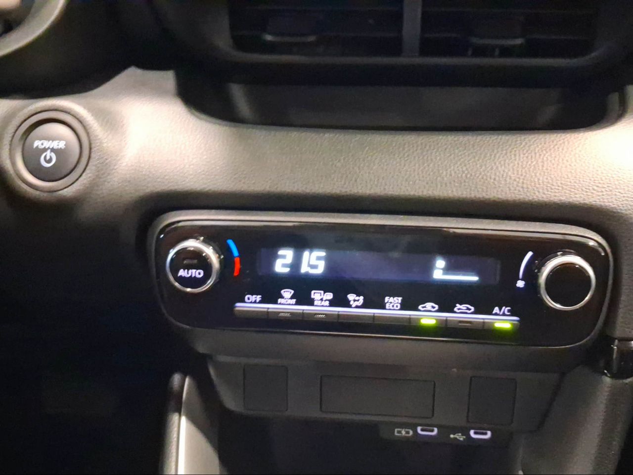 Toyota Yaris 1.5 120H Active Plus  - Foto 24