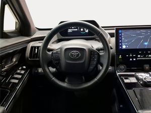 Toyota bZ4X 200E 4x2 Advance  - Foto 11