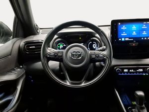 Toyota Yaris 1.5 120H Style Plus  - Foto 10