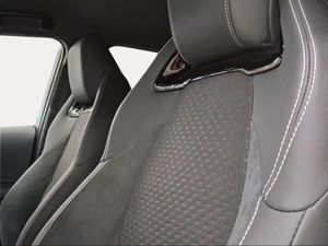 Toyota Corolla 140H Style Plus  - Foto 25