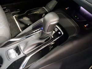 Toyota Corolla 140H Style Plus  - Foto 24