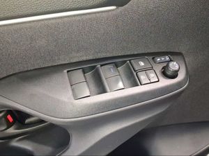 Toyota Yaris Cross 1.5 120H Active Tech  - Foto 23