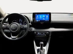 Toyota Yaris 1.5 120H Active Plus  - Foto 9