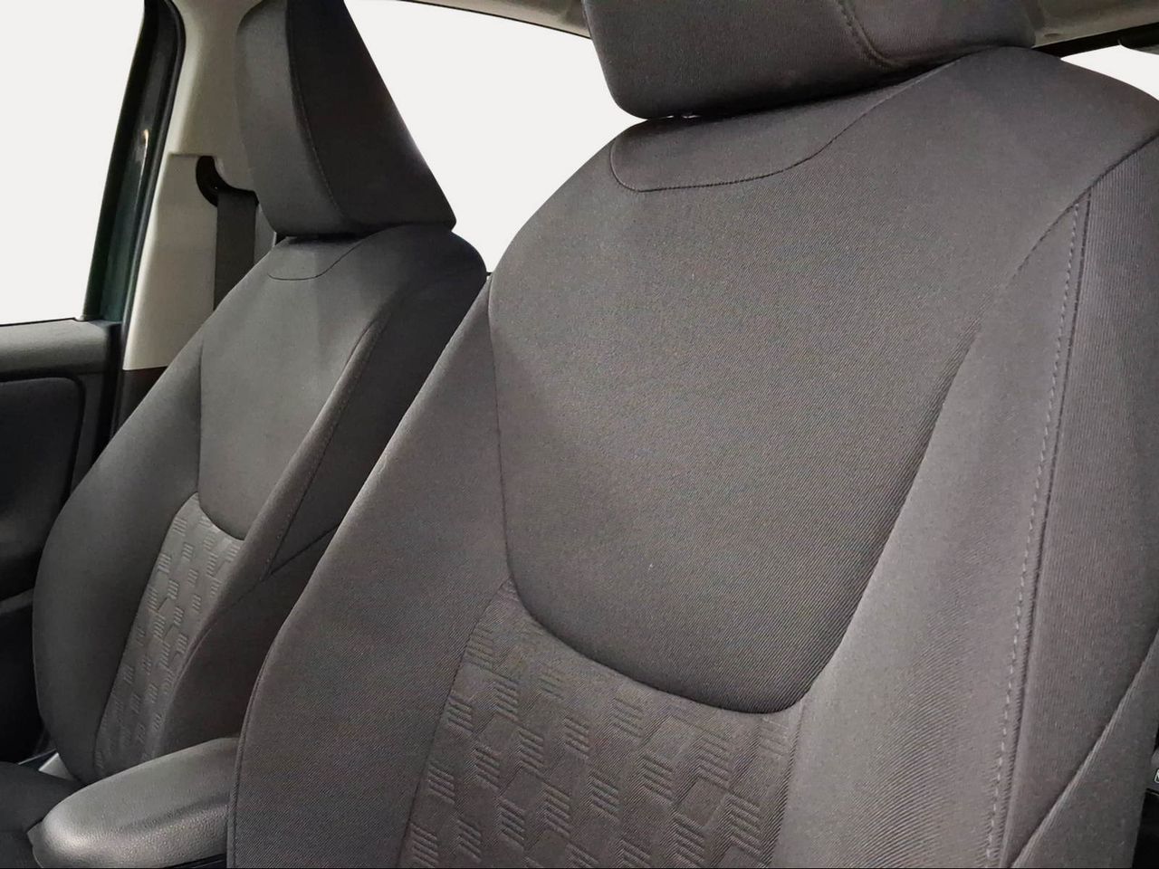 Toyota Yaris 1.5 120H Active Plus  - Foto 22