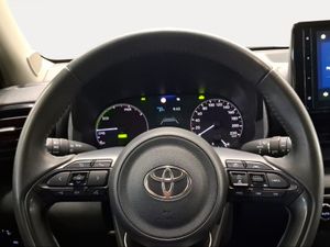 Toyota Yaris 1.5 120H Active Plus  - Foto 14