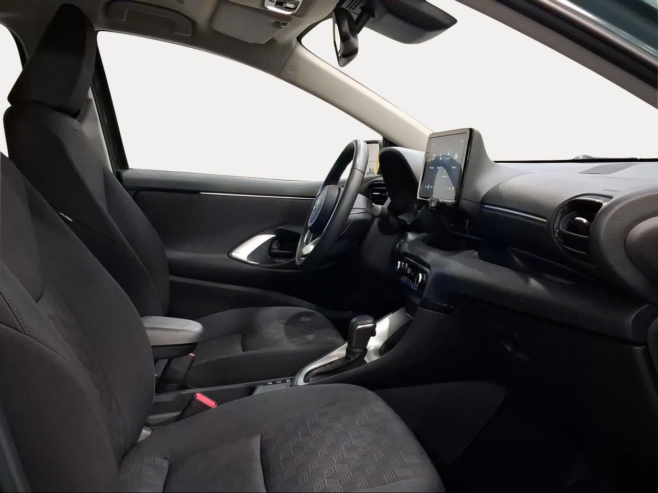 Toyota Yaris 1.5 120H Active Plus  - Foto 7
