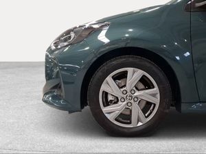 Toyota Yaris 1.5 120H Active Plus  - Foto 17